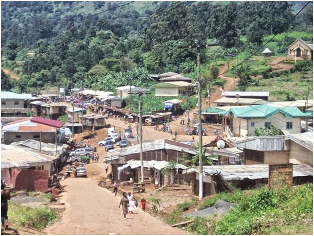 Street scene in Belo, Cameroon, before the Anglophone crisis.